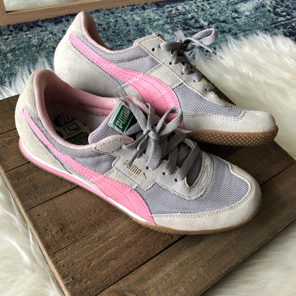 puma grey and pink shoes